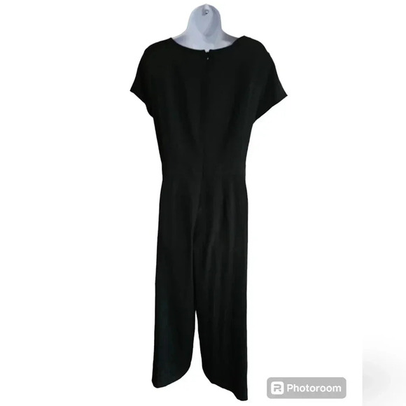LOFT Outlet Black Short Sleeve Wide Leg Jumpsuit Size 6 Classic Career Preppy - Picture 5 of 9